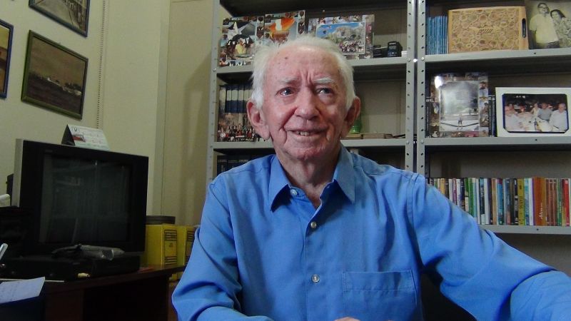 Russo Neto , escritor e compositor